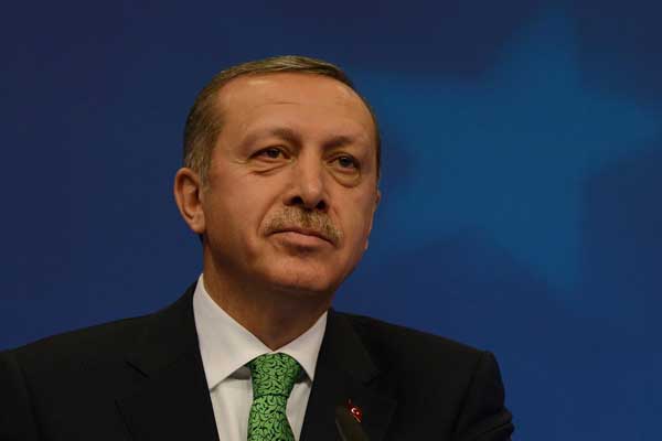 Erdoğan'dan Dursun'a tebrik telgrafı