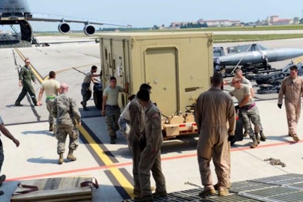 Amerika İncirlik'e fon ayıracak!