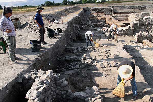İlk okuma yazma Kayseri'de öğrenilmiş