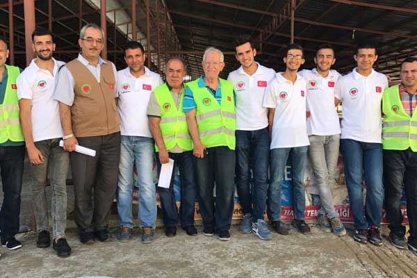 Yardımeli Derneği bayramda ihtiyaç sahiplerine ulaştı