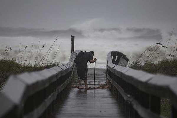 Irma kasırgası Dominik Cumhuriyeti ve Haiti'ye ilerliyor