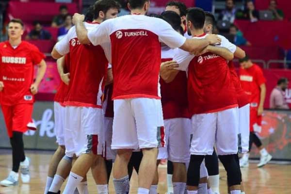 12 Dev Adam mağlup oldu