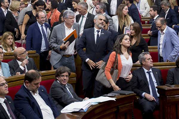 Katalonya'ya askeri müdahale gündemde