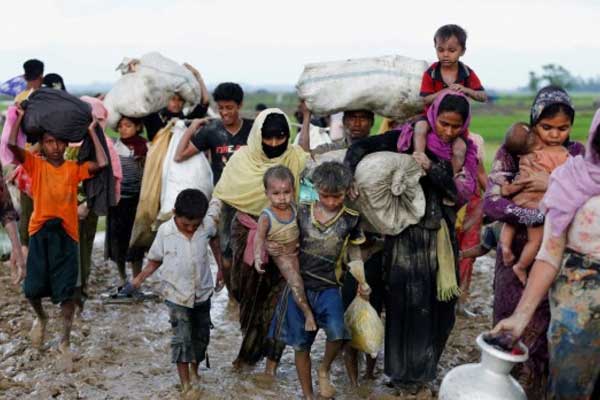 Batılı yazar isyan etti: Birisi Myanmar'daki radikal Budist rahiplere dur diyebilir mi?