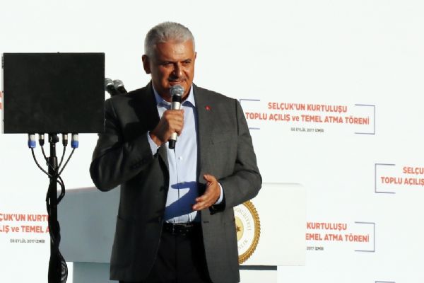 'Erdoğan sevgisine hala tahammül edemeyenler var'