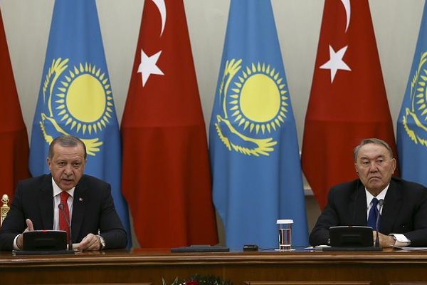 Cumhurbaşkanı Erdoğan: 'FETÖ ile mücadelemizi kardeşlerimizin güvenliği için de yürütüyoruz'