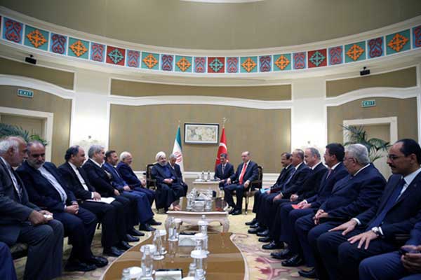 Erdoğan, Ruhani ile görüştü