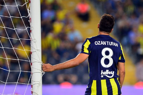 Kadıköy'de Ozan Tufan'a destek
