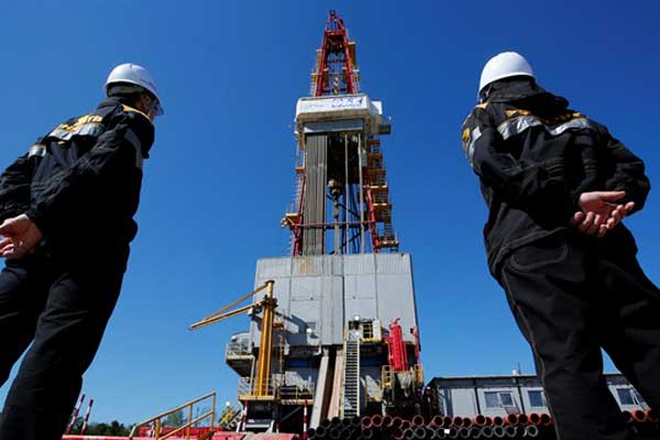 Çin Rus petrolüne ortak olacak