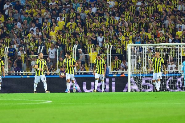 Aziz Yıldırım'a istifa çağrısı