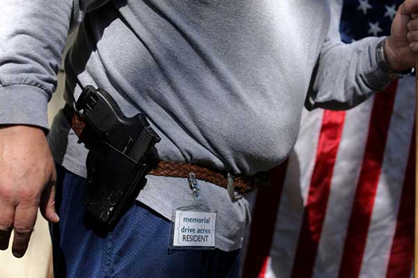 Irma kasırgasına 'silahla' ateş açacaklar