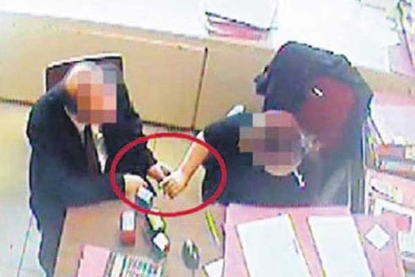 İcra’da rüşvete 12 yıl hapis talebi