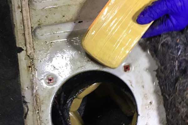 PKK'nın suikast silahları ele geçirildi