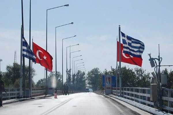 FETÖ'cü çift sınırda yakalandı