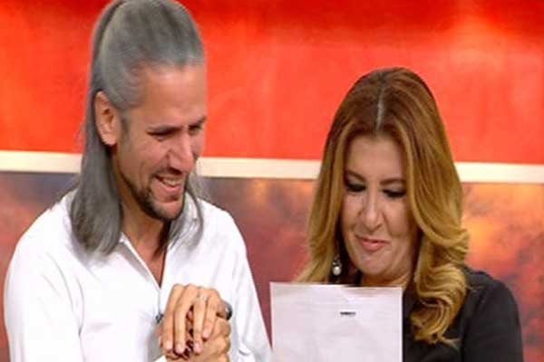 Gazeteci Sünbül 42 yıl sonra annesini buldu