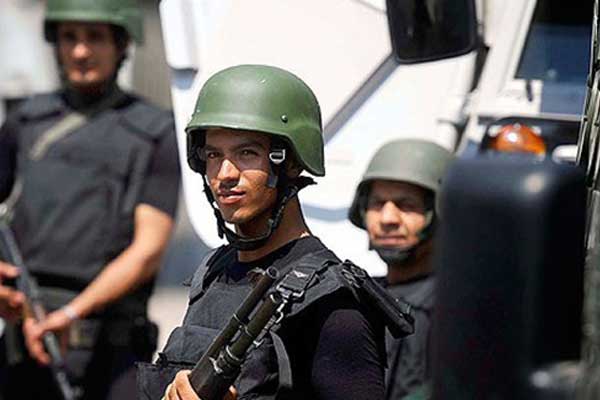 Mısır'da saldırı! Onlarca polis öldü