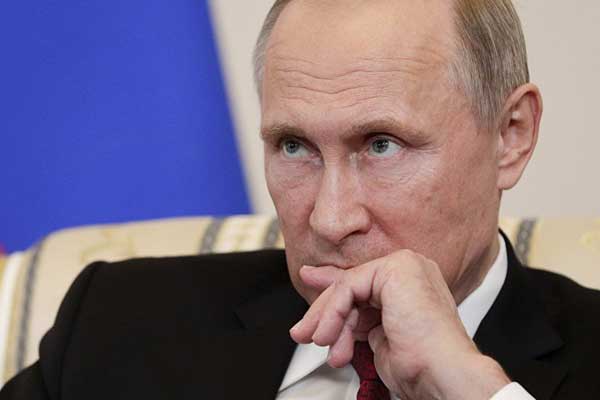Putin: Rus ekonomisi krizden çıktı