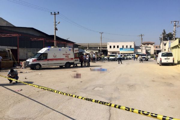 Adana'da polis dehşeti: 3 kişi öldü !