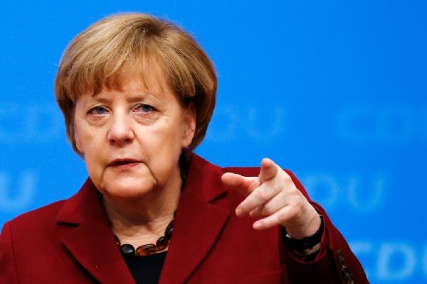 Angela Merkel'den Türkiye açıklaması
