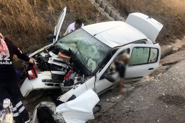 İzmir'de korkunç kaza: 2 ölü