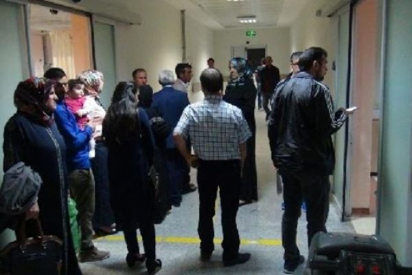 Kars'ta mevlit yemeğinden zehirlenen 40 kadın hastaneye kaldırıldı