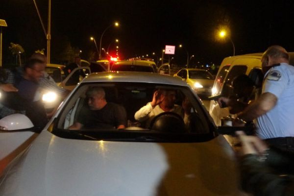 Başkent'te arabada şüpheli ceset bulundu, polis 2 kişiyi gözaltına aldı