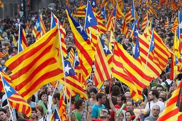 İspanya, belediyeleri sorguya çağırdı!