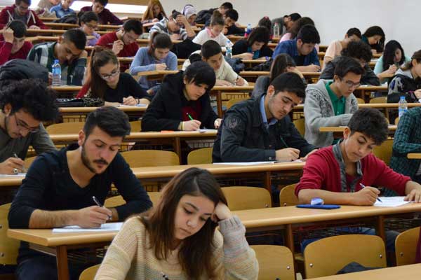 ÖSYM'de 100 binlik kontenjan farkı