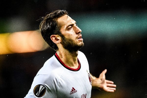 Çalhanoğlu yıldızlaştı, Milan coştu