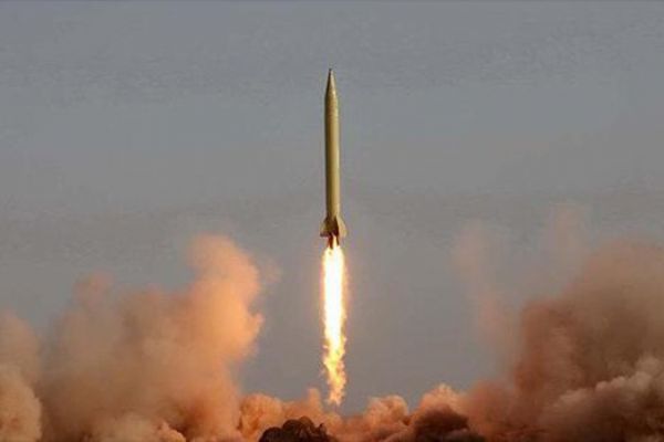 K. Kore yine füze fırlattı, Japonya'da halk sığınaklara çağrıldı