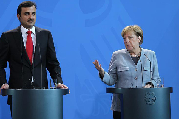 Merkel'den Katar açıklaması