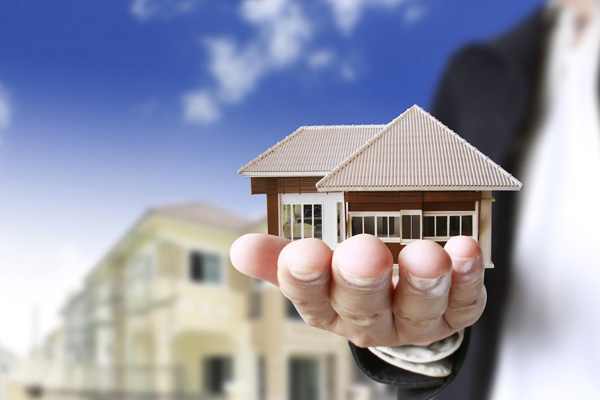 Konut fiyatları yarı yarıya düşer mi?