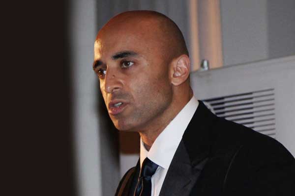 BAE elçisi, Libya'ya yasa dışı sevkiyatı Obama'ya raporlamış