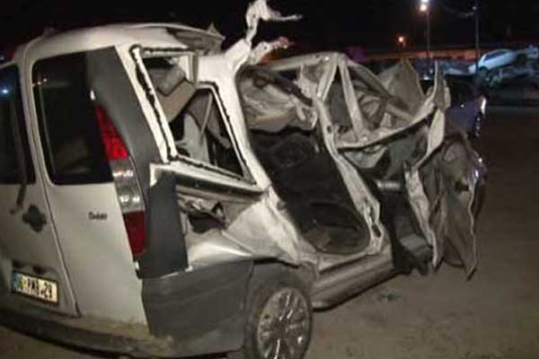 Ankara'da düğün dönüşü aile faciası