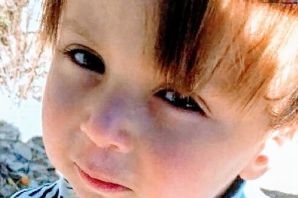 Konya'da balkondan düşen 3 yaşındaki çocuk hayatını kaybetti