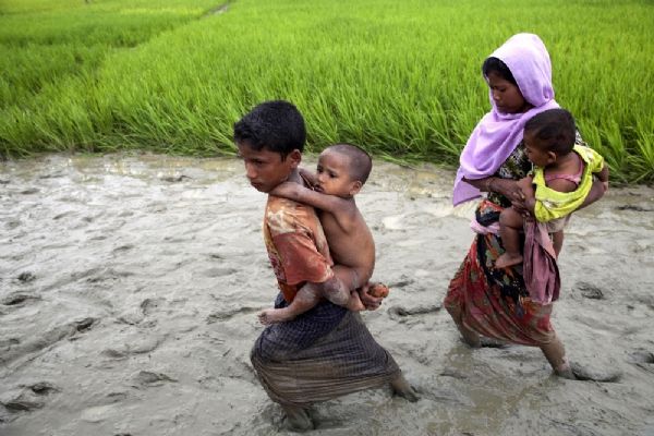 Myanmar hükümeti yardım kuruluşlarını Arakan'a  girmesine izin vermiyor