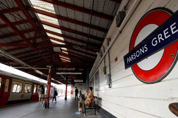 İngiltere'de 18 yaşında bir şüpheli gözaltında