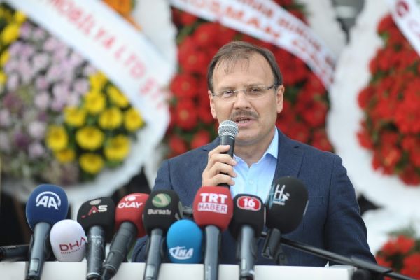 Hakan Çavuşoğlu: Türkiye'yi yok sayanlar mutlaka yanılacaklar