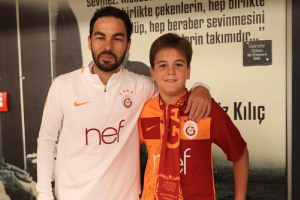 Antalya'da tribünden çıkarılan Yiğit Karaibrahimoğlu, Türk Telekom Stadyumu'nda