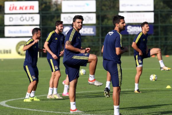 Fenerbahçe, Aytemiz Alanyaspor maçı hazırlıklarını tamamladı