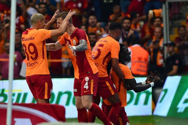 Türk Telekom Stadyumu'ndaki 100. galibiyet