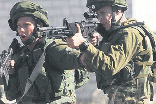 İsrail askerlerinden Filistinlilere gözaltı!