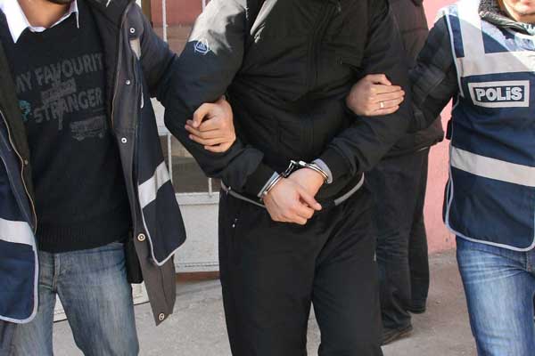 Ankara ve İstanbul'da FETÖ operasyonu