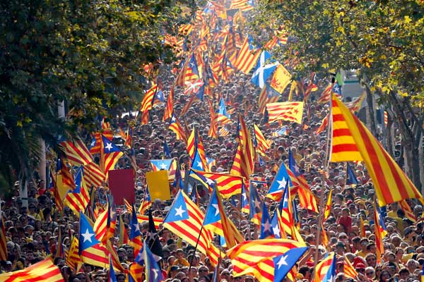 İspanya'dan Katalonya tedbiri: Mali kaynaklara el konuldu