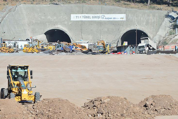 Ayvacık-Küçükkuyu arası 5 dakika