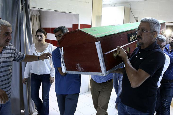 Tuğluk'un 'cenaze' davasında 3 tutuklama