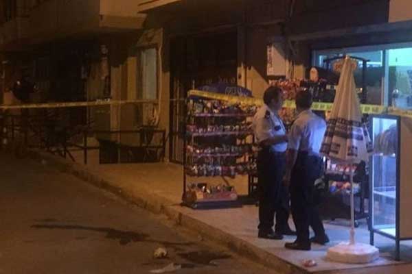 İzmir'de markete pompalı tüfekle saldırı