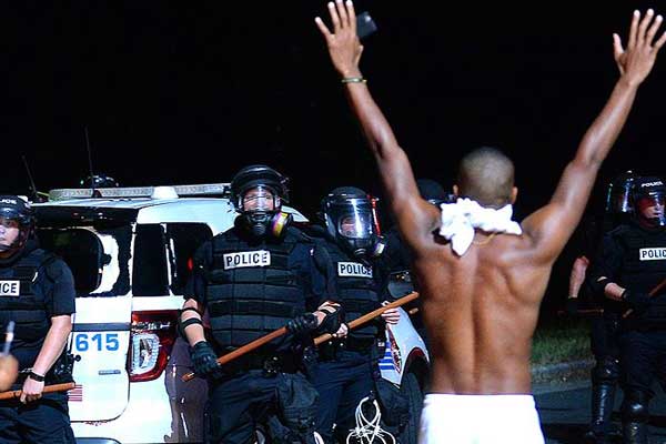 ABD'de siyahilerin gösterileri devam ediyor