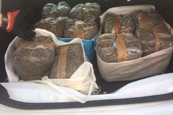 İzmir'de uyuşturucu operasyonu