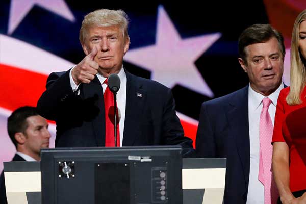 CNN: 'FBI, Trump'ın seçim kampanyası müdürünün telefonlarını dinledi'